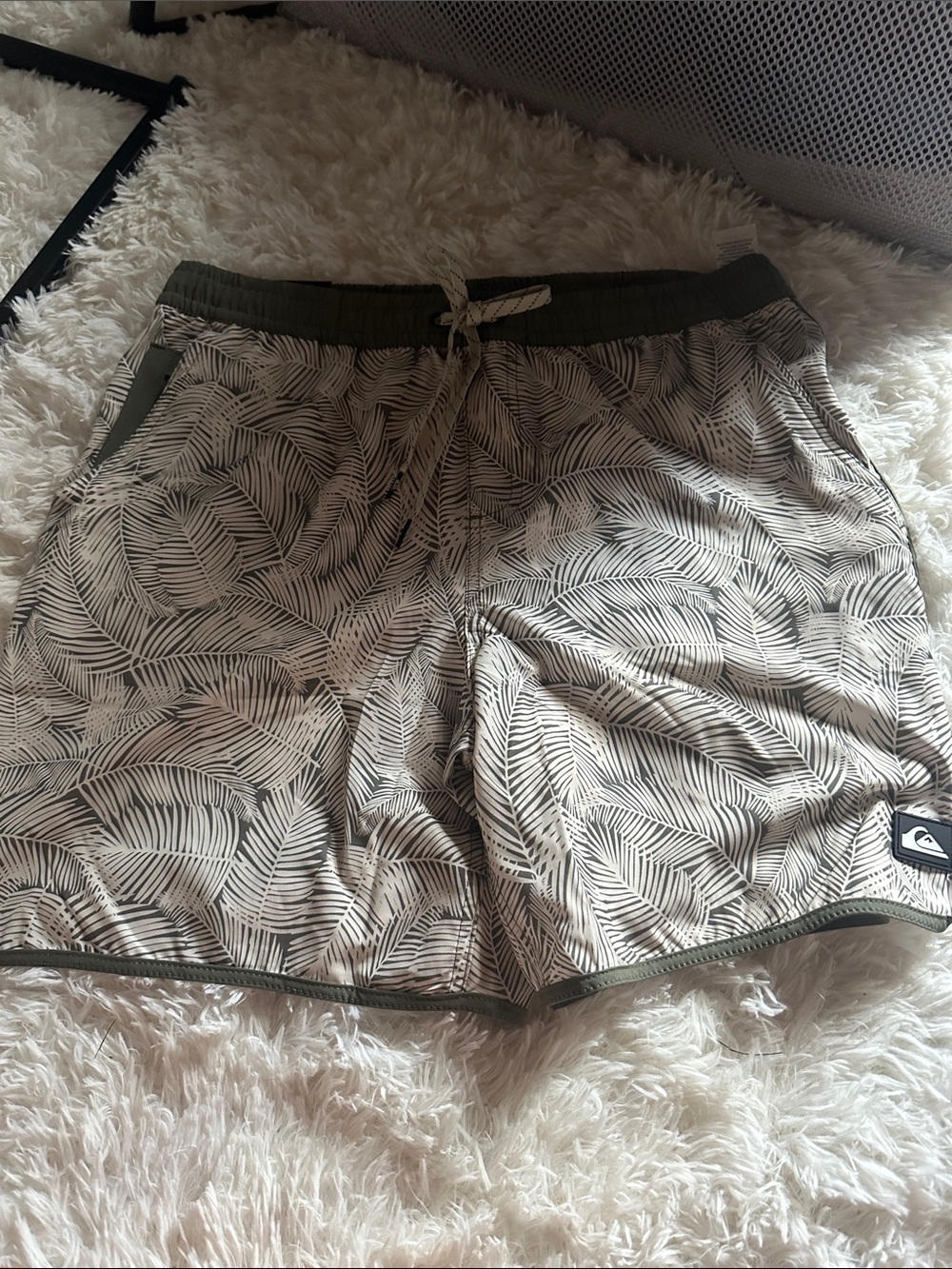 Quiksilver Olive and White Palm-Print Men's Hybrid Shorts